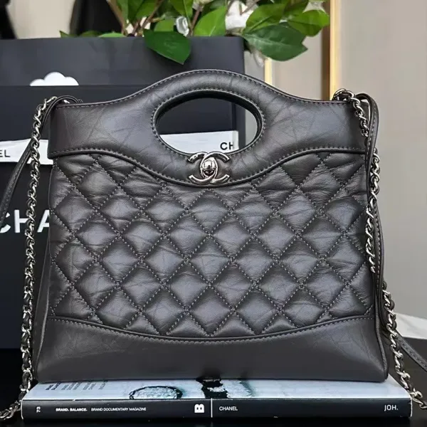 【2026】★人気沸騰【 CHANEL 】シャネルCHANEL 31 ミニ ショッピング バッグ