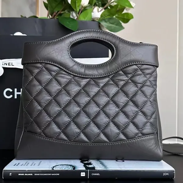 【2026】★人気沸騰【 CHANEL 】シャネルCHANEL 31 ミニ ショッピング バッグ