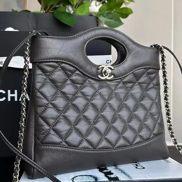 【2026】★人気沸騰【 CHANEL 】シャネルCHANEL 31 ミニ ショッピング バッグ