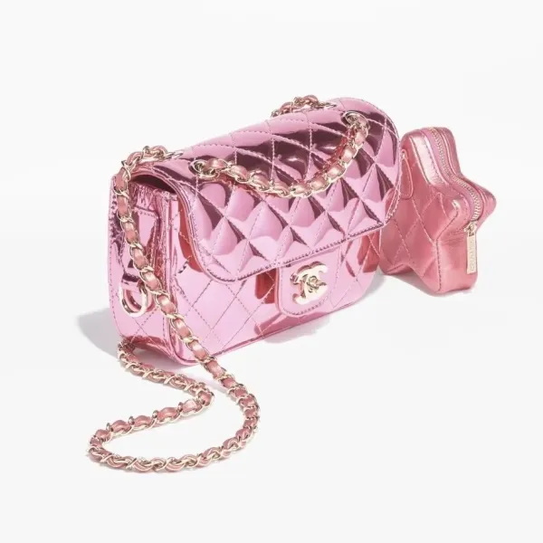 【2026】Cruise CHANEL シャネルミニフラップバッグ&スターコインケース付 12.5 × 19 × 5 cm 【2026】Cruise CHANEL シャネルミニフラップバッグ&スターコインケース付 12.5 × 19 × 5 cm