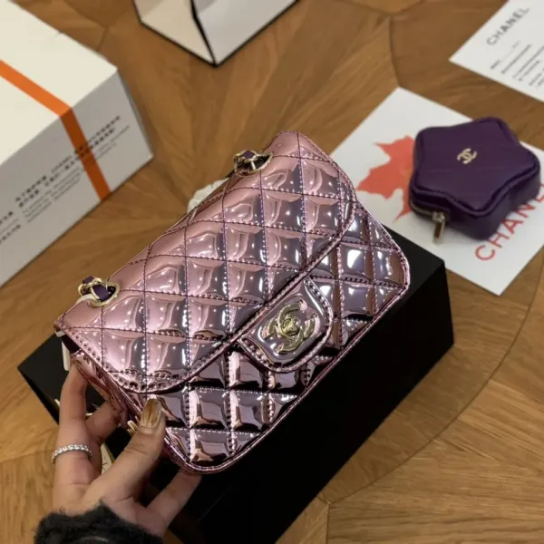 【2026】Cruise CHANEL シャネルミニフラップバッグ&スターコインケース付 12.5 × 19 × 5 cm 【2026】Cruise CHANEL シャネルミニフラップバッグ&スターコインケース付 12.5 × 19 × 5 cm