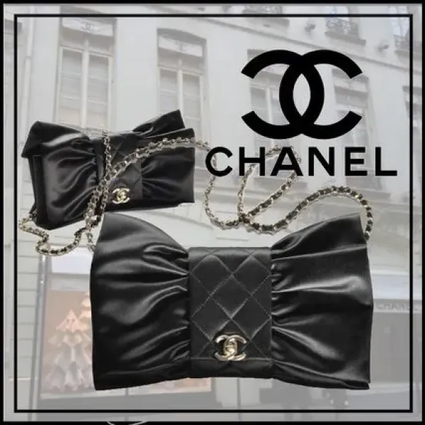 【2026】☆リボン☆ CHANEL サテンクラッチバッグ 【2026】☆リボン☆ CHANEL サテンクラッチバッグ