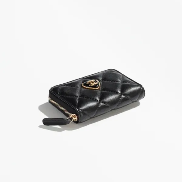 【2026】かわいいハートロゴ☆【CHANEL】ジップ コインパース