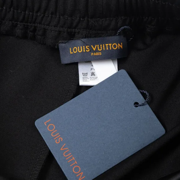 【2026】LV【LOUIS VUITTON 公式旗艦店】ルイヴィトン  ショートパンツご好評に付き再入荷！