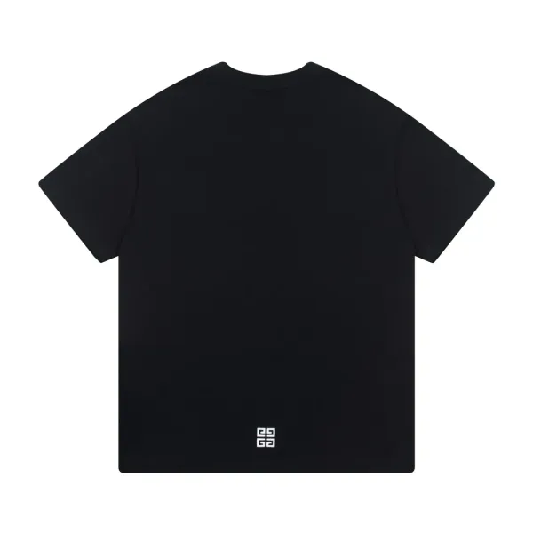 【2026】【GIVENCHY  公式旗艦店】ジバンシー   Tシャツご好評に付き再入荷！