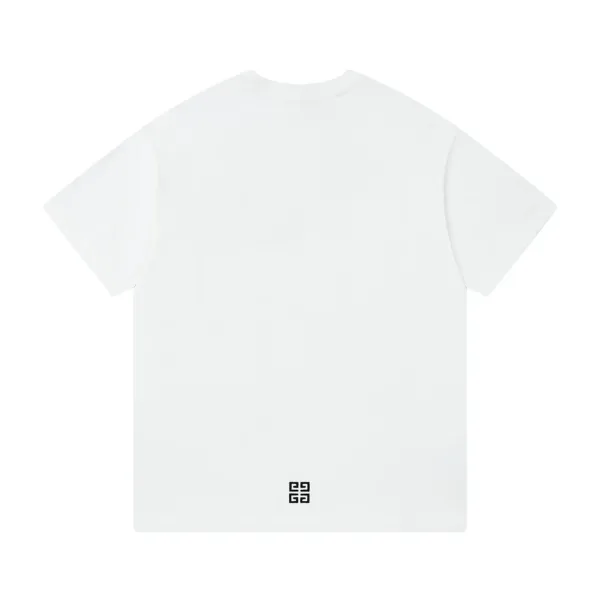 【2026】【GIVENCHY  公式旗艦店】ジバンシー   Tシャツご好評に付き再入荷！