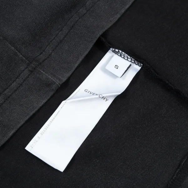 【2026】【GIVENCHY 公式旗艦店】ジバンシー Tシャツご好評に付き再入荷! 【2026】【GIVENCHY 公式旗艦店】ジバンシー Tシャツご好評に付き再入荷!