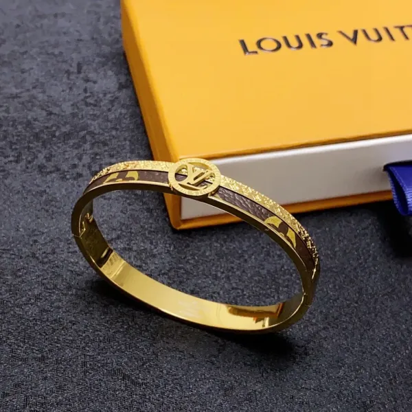 【2026】LV【LOUIS VUITTON】ブレスレット、ファッションシンプルなスタイル 【2026】LV【LOUIS VUITTON】ブレスレット、ファッションシンプルなスタイル