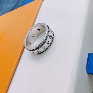 【2026】LV【LOUIS VUITTON】 ルイヴィトン 指輪 【2026】LV【LOUIS VUITTON】 ルイヴィトン 指輪
