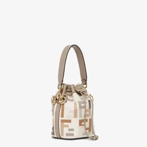 【2026】【FENDI 公式旗艦店】フェンディ ハンドバッグモン トレゾール 【2026】【FENDI 公式旗艦店】フェンディ ハンドバッグモン トレゾール