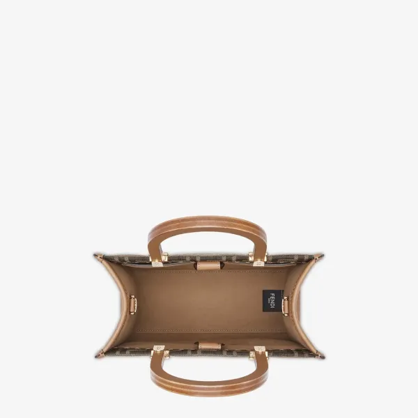 【2026】【FENDI 公式旗艦店】フェンディ ハンドバッグフェンディ サンシャイン スモール 【2026】【FENDI 公式旗艦店】フェンディ ハンドバッグフェンディ サンシャイン スモール