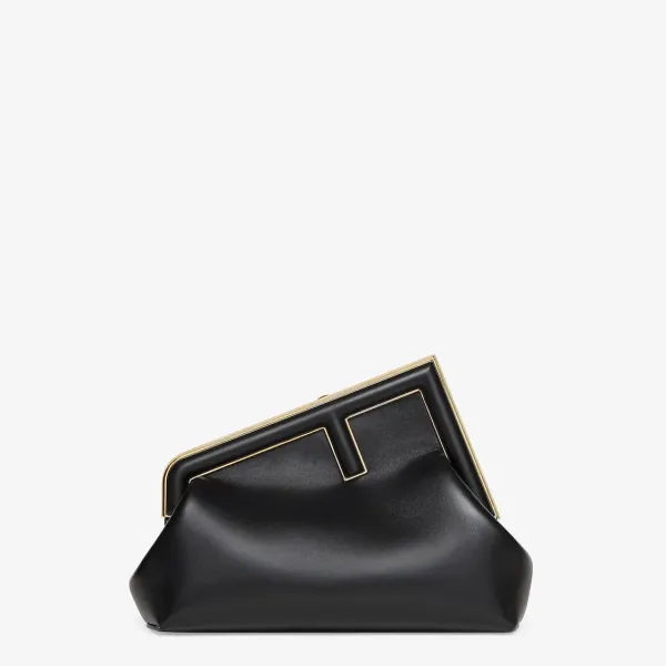 【2026】【FENDI 公式旗艦店】フェンディ 斜めがけバッグフェンディ ファースト ミディ 30*20*14cm 【2026】【FENDI 公式旗艦店】フェンディ 斜めがけバッグフェンディ ファースト ミディ 30*20*14cm