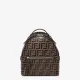 【2026】【FENDI   公式旗艦店】フェンディリュックサックバックパック スモール ブラウンレザー FF バックパック 25*21*10cm
