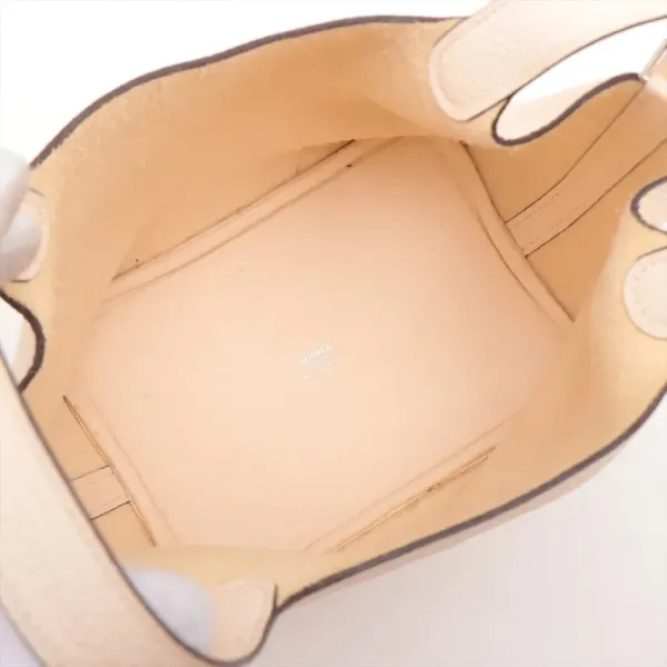 【2026】【HERMES 公式旗艦店】ハンドバッグエルメス ピコタンロックPM トリヨンクレマンス ナタ シルバー金具 【2026】【HERMES 公式旗艦店】ハンドバッグエルメス ピコタンロックPM トリヨンクレマンス ナタ シルバー金具