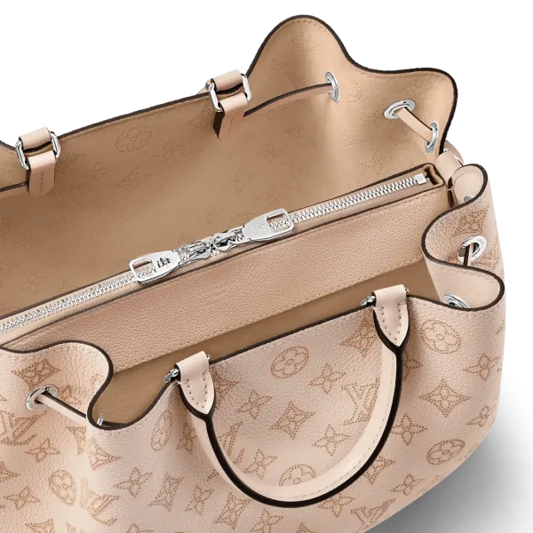 【2026】LV【LOUIS VUITTON 公式旗艦店】ルイヴィトン ハンドバッグ Fashion bag L045 32 x 23 x 13cm 【2026】LV【LOUIS VUITTON 公式旗艦店】ルイヴィトン ハンドバッグ Fashion bag L045 32 x 23 x 13cm