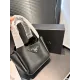 【2026】【PRADA 公式旗艦店】プラダ ハンドバッグ 当日出荷 好評に付き再入荷!17*15CM 【2026】【PRADA 公式旗艦店】プラダ ハンドバッグ 当日出荷 好評に付き再入荷!17*15CM