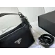 【2026】【PRADA 公式旗艦店】プラダ  ハンドバッグ 当日出荷 好評に付き再入荷！27*14CM