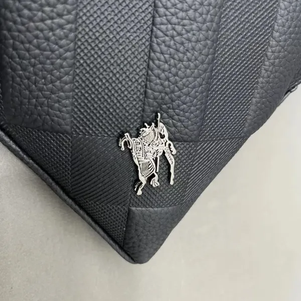 【2026】【BURBERRY 公式旗艦店】バーバリー ハンドバッグ 当日出荷 好評に付き再入荷!38*27CM 【2026】【BURBERRY 公式旗艦店】バーバリー ハンドバッグ 当日出荷 好評に付き再入荷!38*27CM