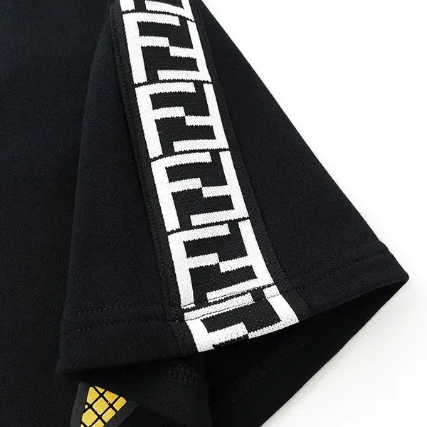 【2026】【FENDI  公式旗艦店】フェンディ ショートパンツ  ご好評に付き再入荷！