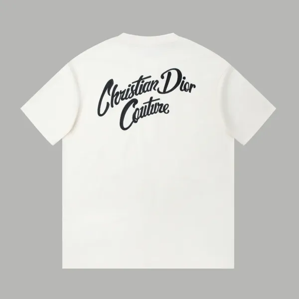 【2026】【DIOR  公式旗艦店】ディオール  Tシャツ ご好評に付き再入荷！