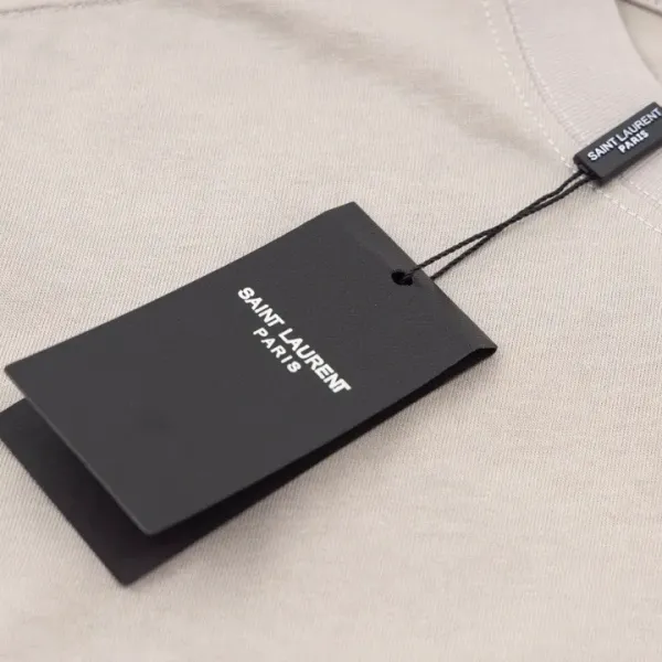 【2026】【YSL SAINT LAURENT 公式旗艦店】サンローラン Tシャツ ご好評に付き再入荷! 【2026】【YSL SAINT LAURENT 公式旗艦店】サンローラン Tシャツ ご好評に付き再入荷!