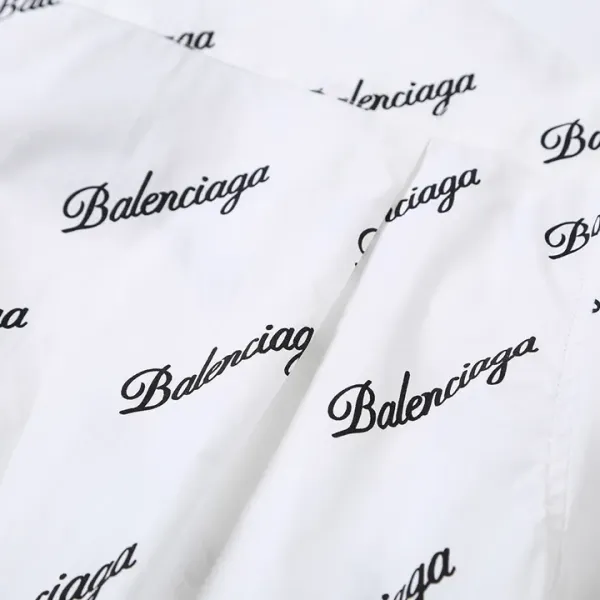 【2026】【BALENCIAGA 公式旗艦店】バレンシアガ 半袖シャツご好評に付き再入荷! 【2026】【BALENCIAGA 公式旗艦店】バレンシアガ 半袖シャツご好評に付き再入荷!