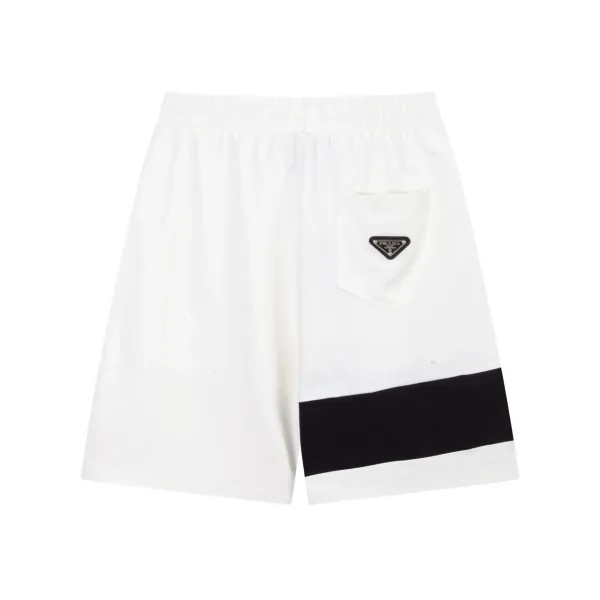 【2026】【PRADA 公式旗艦店】プラダ ショートパンツ ご好評に付き再入荷! 【2026】【PRADA 公式旗艦店】プラダ ショートパンツ ご好評に付き再入荷!