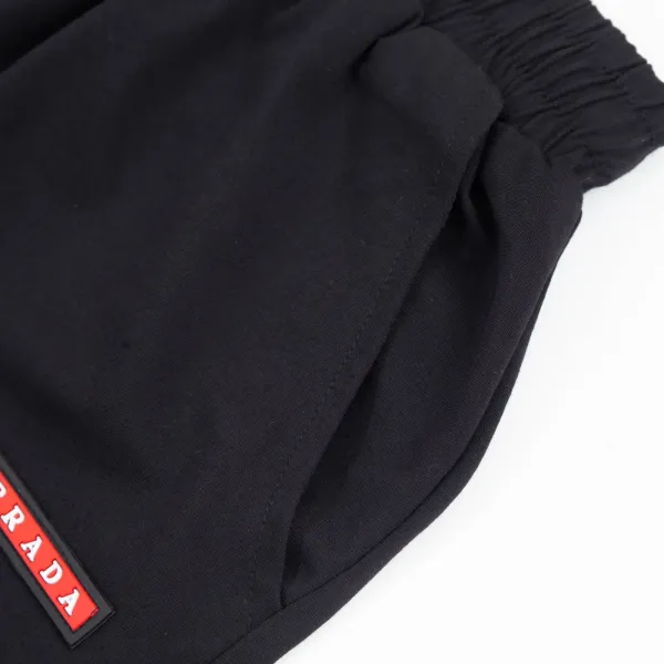 【2026】【PRADA 公式旗艦店】プラダ ショートパンツ ご好評に付き再入荷! 【2026】【PRADA 公式旗艦店】プラダ ショートパンツ ご好評に付き再入荷!