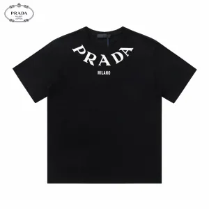 【2026】【PRADA 公式旗艦店】プラダ Tシャツご好評に付き再入荷! 【2026】【PRADA 公式旗艦店】プラダ Tシャツご好評に付き再入荷!