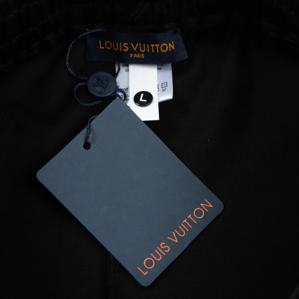【2026】【LOUIS VUITTON 公式旗艦店】ルイヴィトン ショートパンツ ご好評に付き再入荷! 【2026】【LOUIS VUITTON 公式旗艦店】ルイヴィトン ショートパンツ ご好評に付き再入荷!