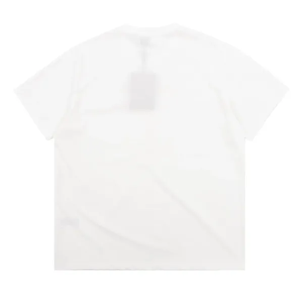 【2026】【BURBERRY 公式旗艦店】バーバリー Tシャツ ご好評に付き再入荷! 【2026】【BURBERRY 公式旗艦店】バーバリー Tシャツ ご好評に付き再入荷!