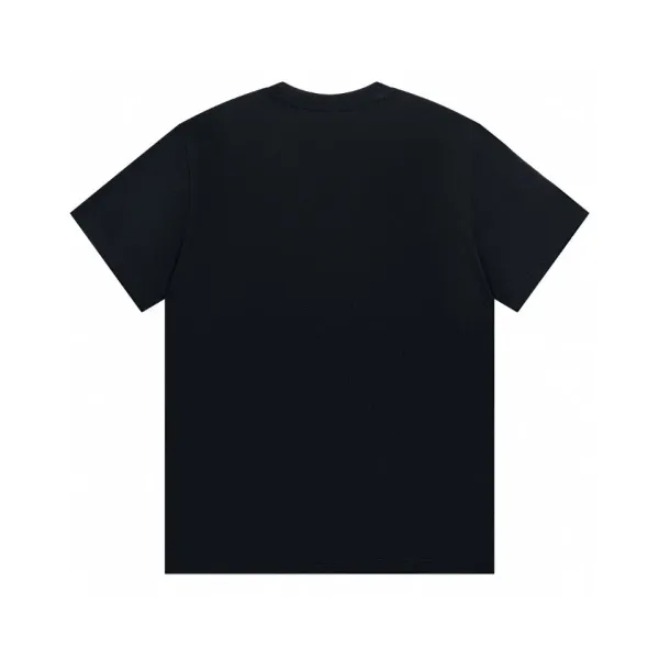 【2026】【BURBERRY 公式旗艦店】バーバリー Tシャツ ご好評に付き再入荷! 【2026】【BURBERRY 公式旗艦店】バーバリー Tシャツ ご好評に付き再入荷!