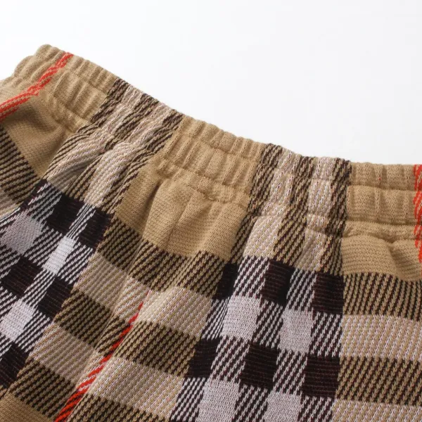【2026】【BURBERRY 公式旗艦店】バーバリー ショートパンツ ご好評に付き再入荷! 【2026】【BURBERRY 公式旗艦店】バーバリー ショートパンツ ご好評に付き再入荷!