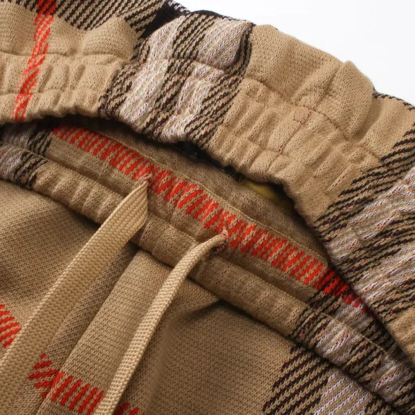 【2026】【BURBERRY 公式旗艦店】バーバリー ショートパンツ ご好評に付き再入荷! 【2026】【BURBERRY 公式旗艦店】バーバリー ショートパンツ ご好評に付き再入荷!