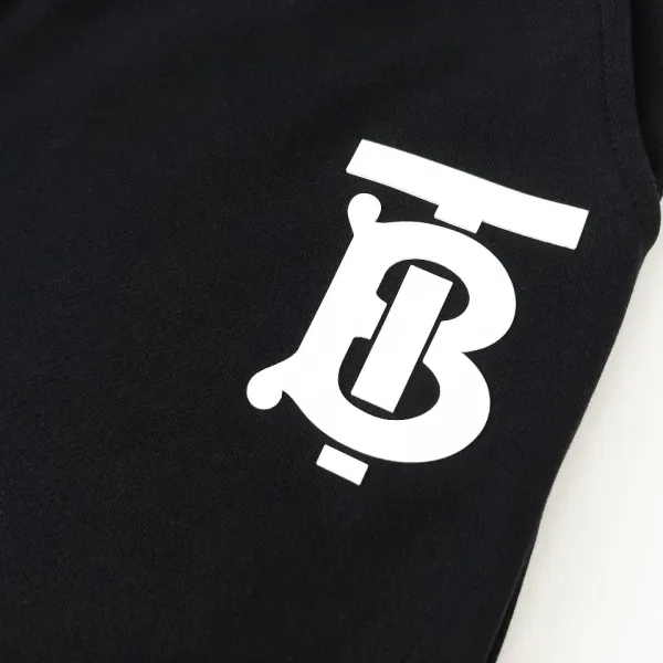 【2026】【BURBERRY 公式旗艦店】バーバリー ショートパンツ ご好評に付き再入荷! 【2026】【BURBERRY 公式旗艦店】バーバリー ショートパンツ ご好評に付き再入荷!
