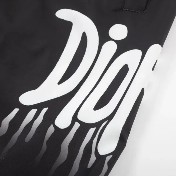 【2026】【DIOR 公式旗艦店】ディオール ショートパンツ ご好評に付き再入荷! 【2026】【DIOR 公式旗艦店】ディオール ショートパンツ ご好評に付き再入荷!