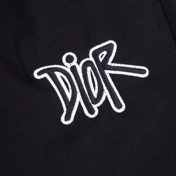 【2026】【DIOR  公式旗艦店】ディオール   ショートパンツ  ご好評に付き再入荷！