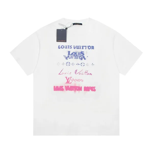 【2026】LV【LOUIS VUITTON 公式旗艦店】 ルイヴィトン Tシャツ ご好評に付き再入荷! 【2026】LV【LOUIS VUITTON 公式旗艦店】 ルイヴィトン Tシャツ ご好評に付き再入荷!
