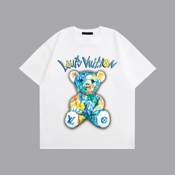 【2026】【LOUIS VUITTON 公式旗艦店】 ルイヴィトン Tシャツ ご好評に付き再入荷! 【2026】【LOUIS VUITTON 公式旗艦店】 ルイヴィトン Tシャツ ご好評に付き再入荷!