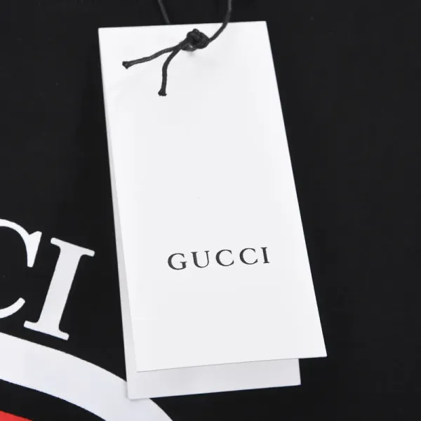 【2026】【GUCCI 公式旗艦店】グッチ  Tシャツ ご好評に付き再入荷！