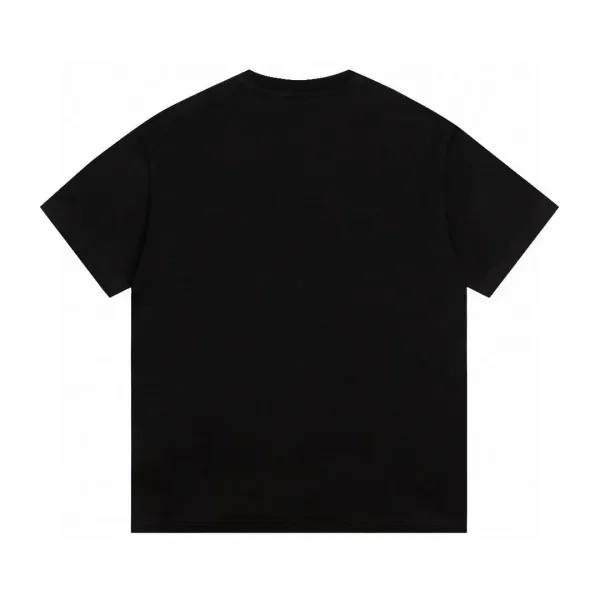 【2026】【LOUIS VUITTON 公式旗艦店】 ルイヴィトン Tシャツ ご好評に付き再入荷! 【2026】【LOUIS VUITTON 公式旗艦店】 ルイヴィトン Tシャツ ご好評に付き再入荷!