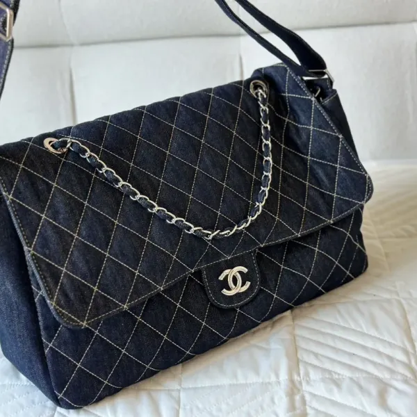 【2026】【CHANEL 公式旗艦店】シャネル ハンドバッグ 当日出荷 好評に付き再入荷!42*34CM 【2026】【CHANEL 公式旗艦店】シャネル ハンドバッグ 当日出荷 好評に付き再入荷!42*34CM