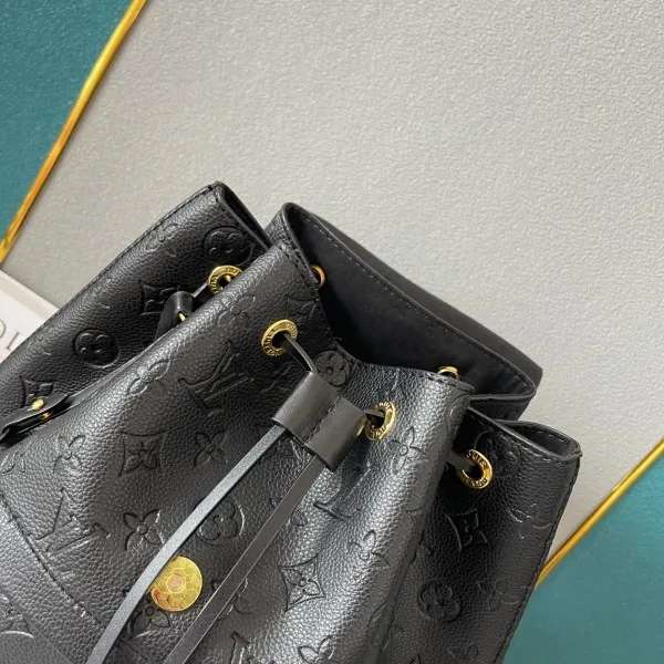 【2026】【LOUIS VUITTON 公式旗艦店】ルイヴィトン リュックサック当日出荷 好評に付き再入荷!29*38*20CM 【2026】【LOUIS VUITTON 公式旗艦店】ルイヴィトン リュックサック当日出荷 好評に付き再入荷!29*38*20CM