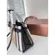 【2026】【BURBERRY 公式旗艦店】バーバリー 斜めがけバッグ 当日出荷 好評に付き再入荷!24*20CM 【2026】【BURBERRY 公式旗艦店】バーバリー 斜めがけバッグ 当日出荷 好評に付き再入荷!24*20CM