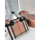 【2026】【BURBERRY 公式旗艦店】バーバリー 斜めがけバッグ 当日出荷 好評に付き再入荷!24*20CM 【2026】【BURBERRY 公式旗艦店】バーバリー 斜めがけバッグ 当日出荷 好評に付き再入荷!24*20CM