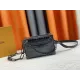 【2026】LV【LOUIS VUITTON 公式旗艦店】ルイヴィトン 斜めがけバッグ当日出荷 好評に付き再入荷!18.5*13*8CM 【2026】LV【LOUIS VUITTON 公式旗艦店】ルイヴィトン 斜めがけバッグ当日出荷 好評に付き再入荷!18.5*13*8CM