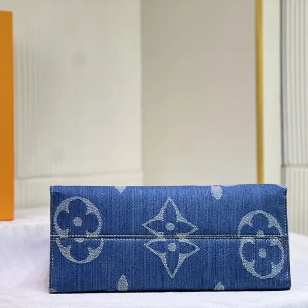 【2026】LV【LOUIS VUITTON 公式旗艦店】ルイヴィトン  ハンドバッグ  当日出荷 好評に付き再入荷！35*27*14CM