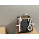 【2026】【CELINE 公式旗艦店】セリーヌ リュックサック当日出荷 好評に付き再入荷!29*32CM 【2026】【CELINE 公式旗艦店】セリーヌ リュックサック当日出荷 好評に付き再入荷!29*32CM