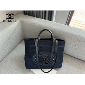 【2026】【CHANEL  公式旗艦店】シャネル   ハンドバッグ  当日出荷 好評に付き再入荷！36*30CM
