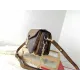 【2026】LV【LOUIS VUITTON 公式旗艦店】ルイヴィトン  斜めがけバッグ当日出荷 好評に付き再入荷！21.5*6*13.5CM